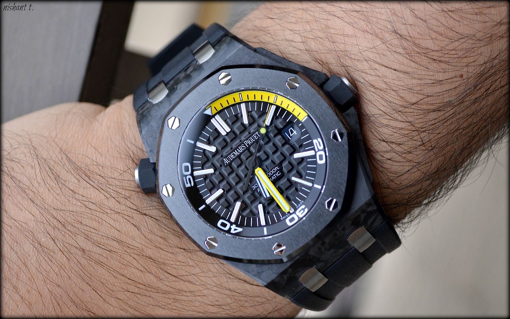 ap carbon diver